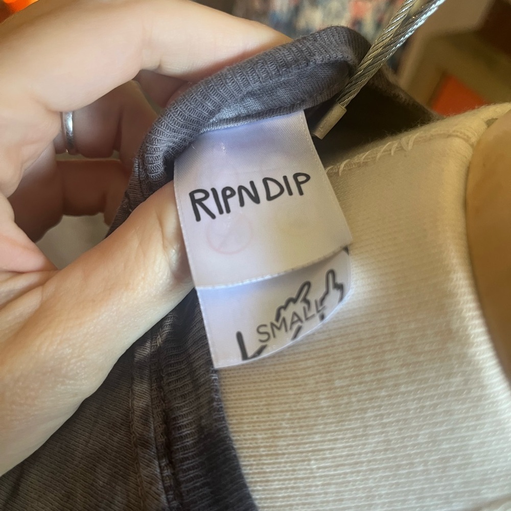 Ripndip cat middle finger tie dye tee grey size small - Picture 5 of 6